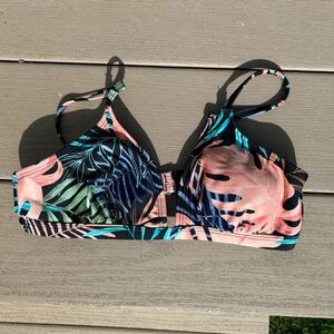 CUPSHE women’s small Tropical Leaf Print Bikini top